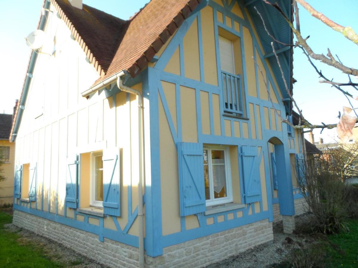 Maison Villers-sur-Mer, 6 pièces, 8 personnes - FR-1-487-191 Extérieur photo